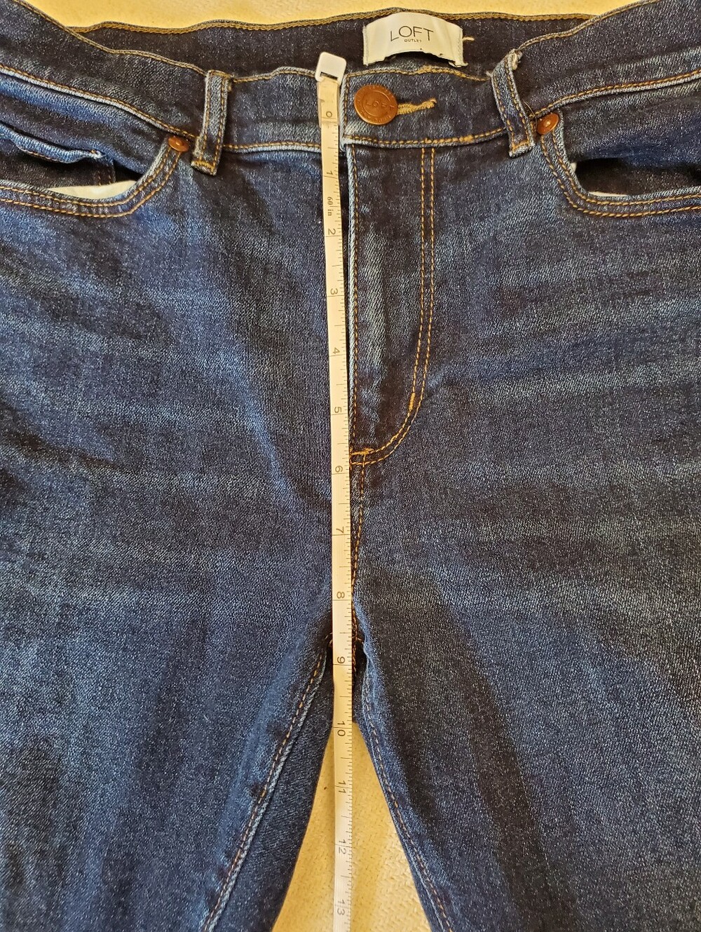 LOFT Outlet Skinny Ankle Jeans Sz 8 Dark Wash Raw Frayed Hem High Rise Denim - Picture 5 of 8